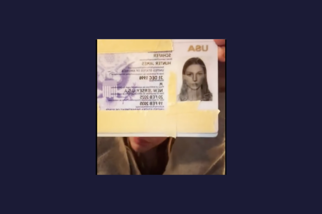 Oyuncu Hunter Schafer’ın pasaportundaki cinsiyet ibaresi değiştirildi