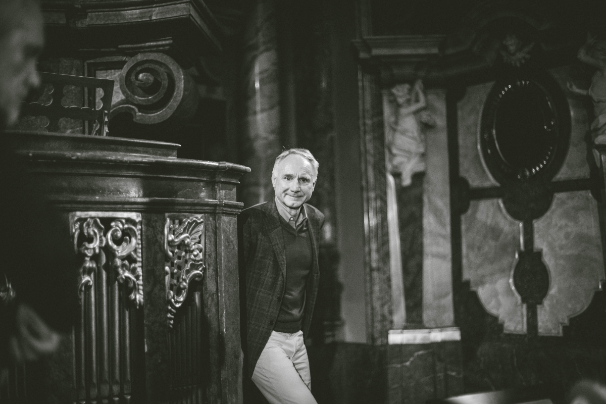 Dan Brown ölümden sonrasının sırlarını aralıyor