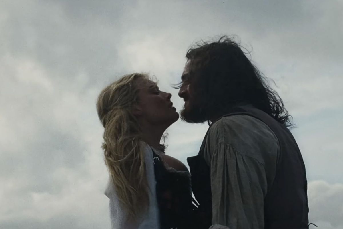 Aşk mı intikam mı: Uğultulu Tepeler