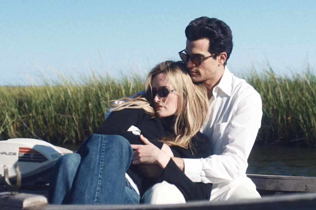 Love Story ve “Cool Girl” olma sanatı